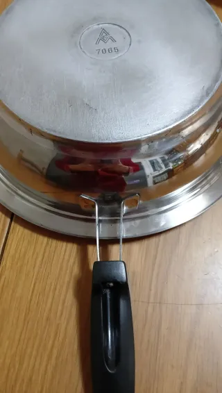 Sartén AMC 24 cm con tapa