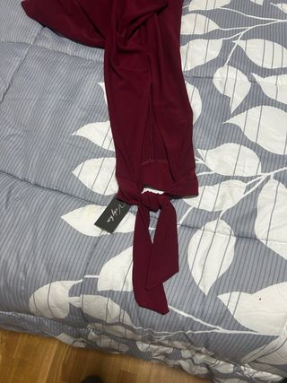 Blusa Viky XL con nudo lateral sin estrenar