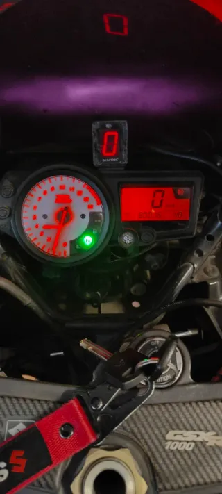 Suzuki GSXR 1000 k4