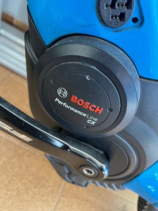 Bicicleta Eléctrica Cube Azul Naranja