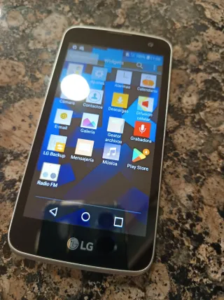 LG K4 4G Smartphone Negro/azul.