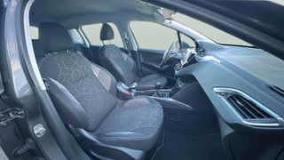 Peugeot 2008 PureTech 110 S&S Allure 81 kW (110 CV)