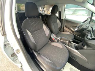 Peugeot 2008 Signature 1.5 BHDI 100Cv 2019