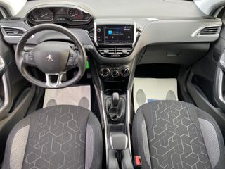 Peugeot 2008 Signature 1.5 BHDI 100Cv 2019