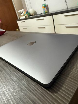 MacBook Pro 13” 2018 A1989 Gris Espacial