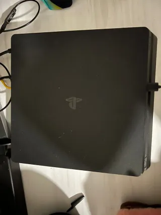 PS4 (PlayStation 4) Negra