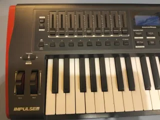Teclado Novation Impulse 49