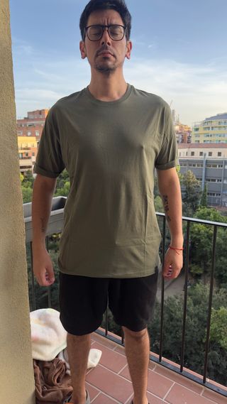 Camiseta Pull&Bear verde militar Talla M
