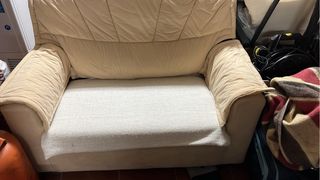 Sofá de 2 plazas beige