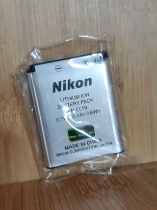 Batteria Nikon EN-EL19 Li-ion 700mAh per fotocamere
