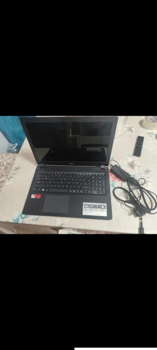 Portátil Sony Vaio Blanco y Negro