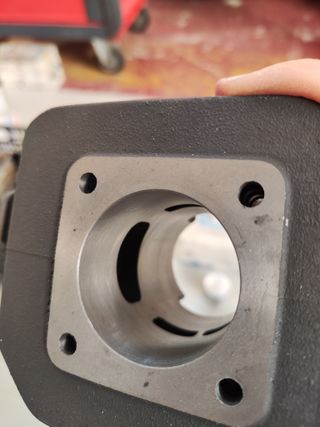 Gruppo termico Polini 50cc Peugeot 142.0147