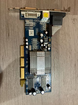 Tarjeta Gráfica ATI Radeon R9250