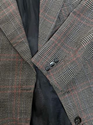 Americana cuadros marrón y gris