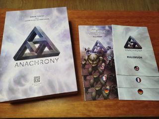 Anachrony + Exp. Exotrajes + Inserto