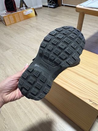 Botas de nieve infantiles moradas y rosas