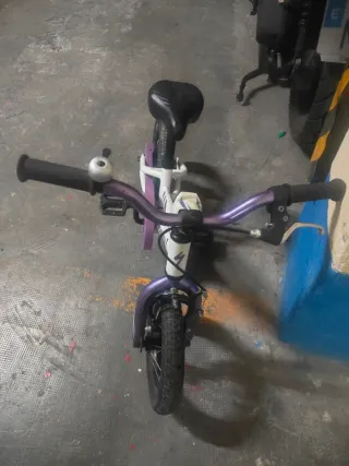 Bicicleta infantil Specialized Hotrock 12