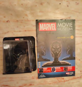 Figura casco Black Panther Metacrilato