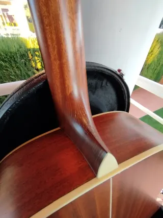 Guitarra Eastman AC 122