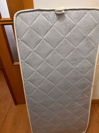 Colchón cuna en perfecto estado