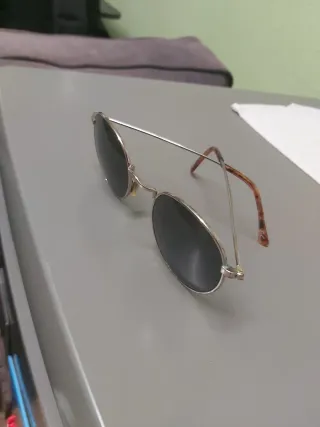 Gafas de Sol redondas. Precio Negociable.