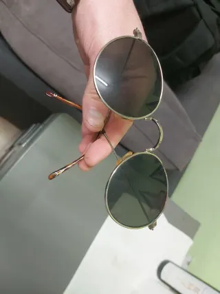 Gafas de Sol redondas. Precio Negociable.