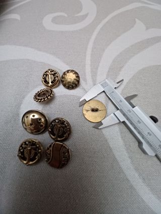 Bottoni vintage dorati