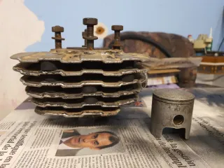 Cilindro y pistón Montesa Cota 125