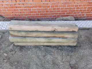 Traviesas de madera rústicas
