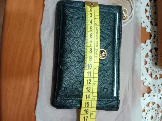 Portamonete donna nero Carpisa con portachiavi