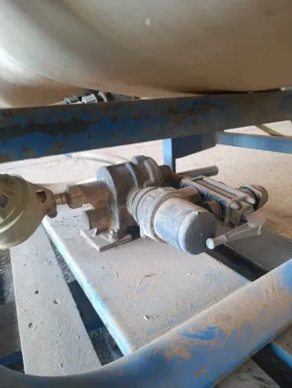 Cuba pulverizar AGUIRRE 1.050 L - 10 m