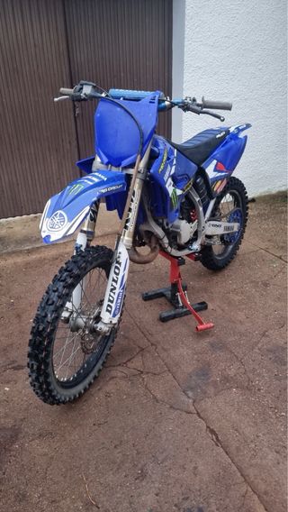 Yamaha YZ 125 2009.