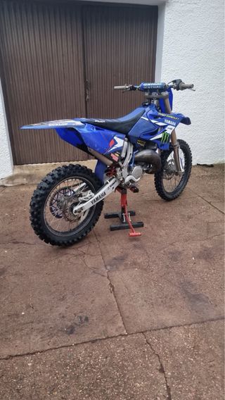 Yamaha YZ 125 2009.