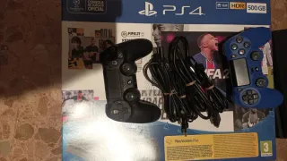 PS4 Slim 500GB Negra