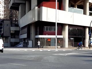 Local edificio singular