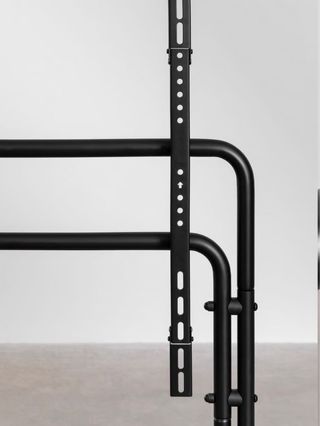 Soporte TV Negro Minimalista sin estrenar con caja