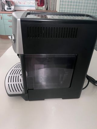 Cafetera Magnifica DeLonghi Superautomática
