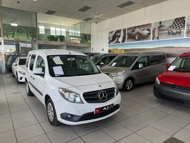 Peugeot Partner Tepee 1.6 BlueHDi TEPEE Outdoor 73 kW (100 CV)