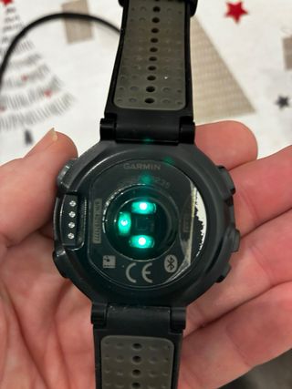 Reloj Garmin Forerunner 235 Negro