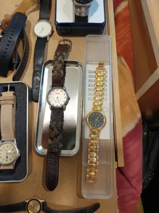 Lote de relojes variados