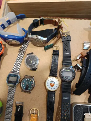 Lote de relojes variados