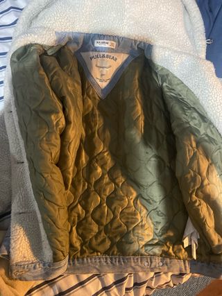 Chaqueta vaquera Pull&Bear con borrego Talla M-L