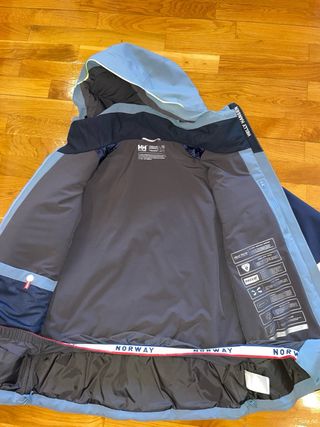 Equipación esquí nueva 950€ hombre L Helly Hansen
