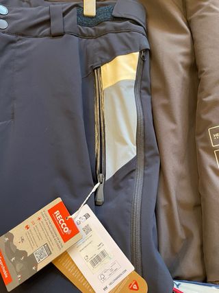 Equipación esquí nueva 950€ hombre L Helly Hansen