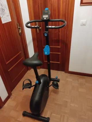 Bicicleta Estática Negra