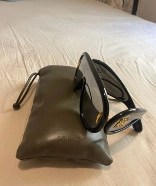 Gafas de Sol Loewe Negras y Doradas