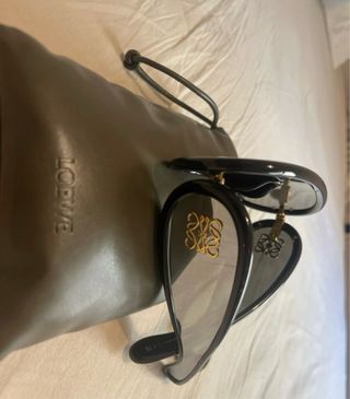 Gafas de Sol Loewe Negras y Doradas