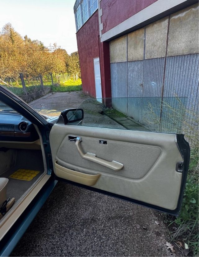 Mercedes W123 Coupe 230CE AMG 1983