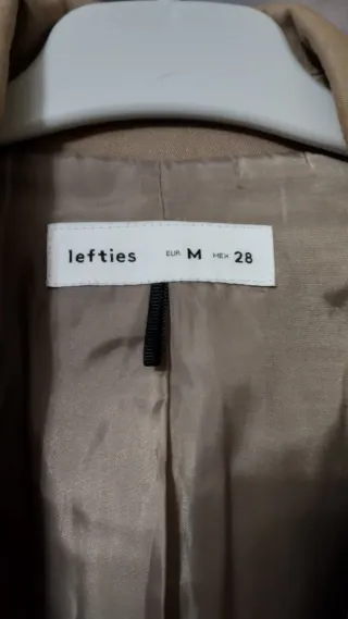 Americana sin mangas beige