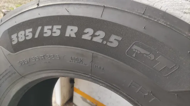 Neumático 315/70R22.5